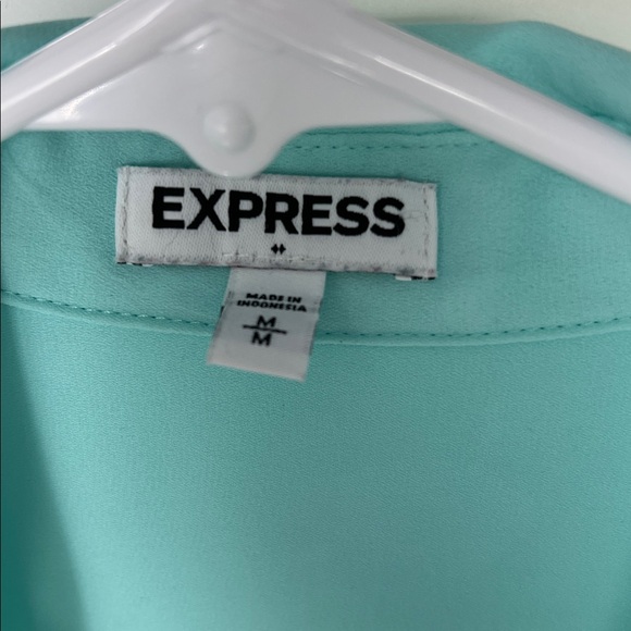 Express button down blouse medium - Picture 3 of 5